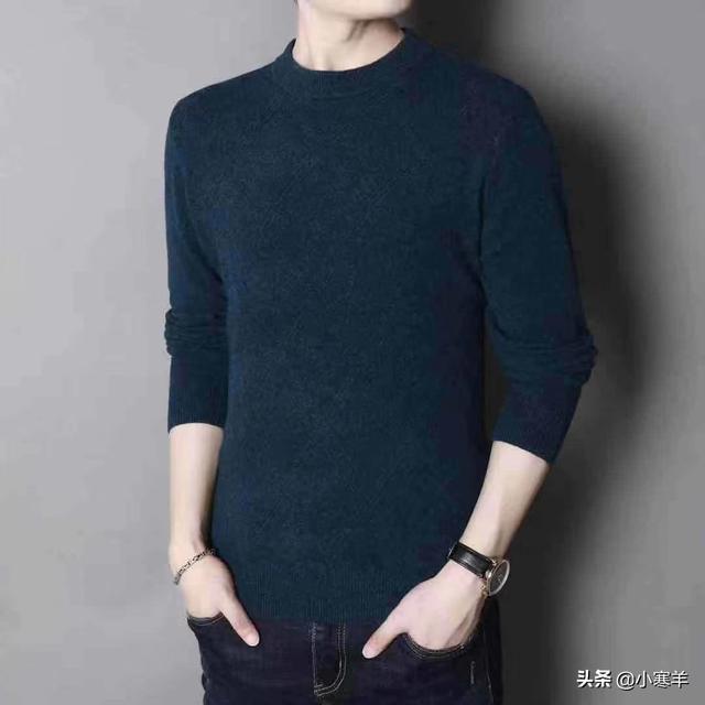 胖子穿卡通毛衣如何搭配(图3)