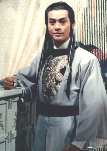 电视剧≤楚留香传奇≥的主题曲和片尾曲叫什么