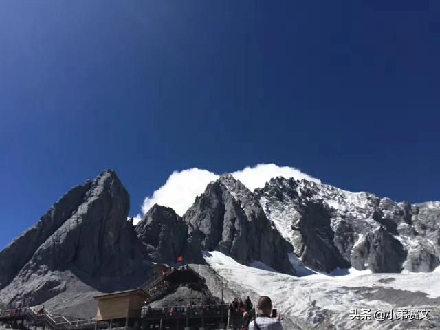 适合年轻人刺激旅游的地方推荐-适合年轻人刺激旅游的地方推荐一下