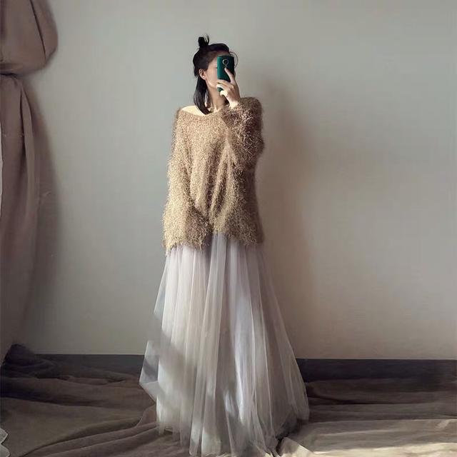 飘逸长裙（形容裙子飘动的语句？）