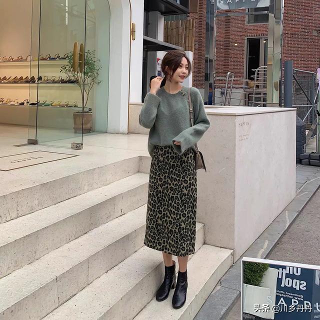 上衣短裙如何搭配外套女(图15)