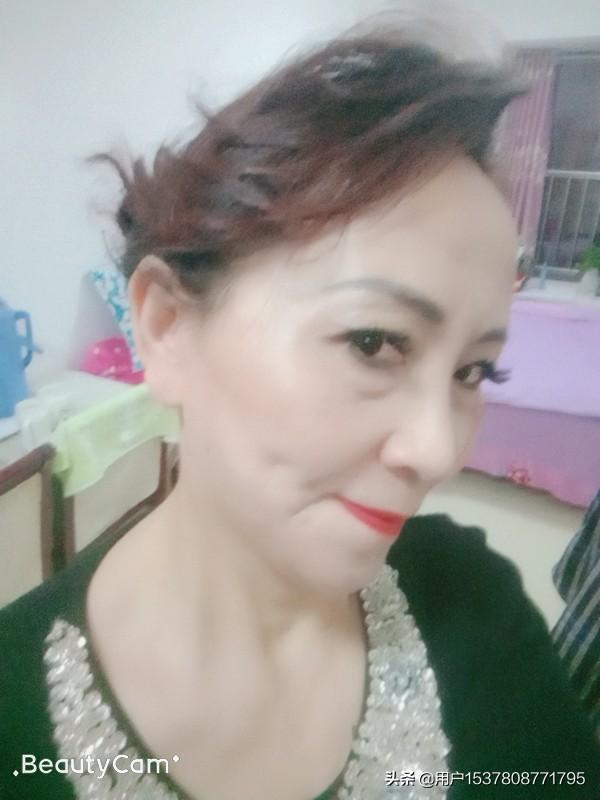 爱打扮的女人什么心理(图13)