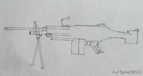 穿越火线枪的图画,穿越火线的枪简笔画