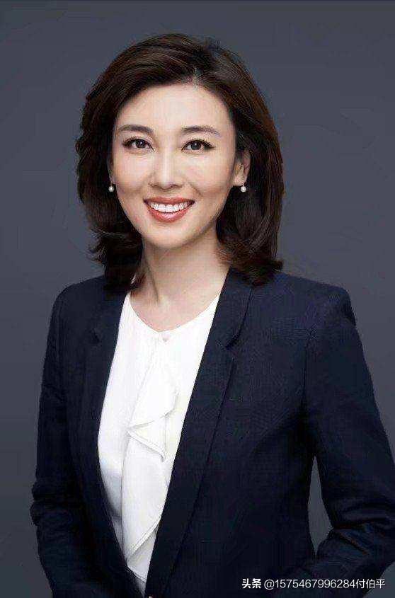 气质女性是这样穿出来的（气质女人穿搭方法）(图1)