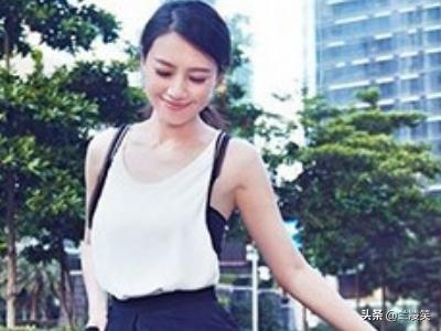 老气的裙子如何搭配衣服(图6)