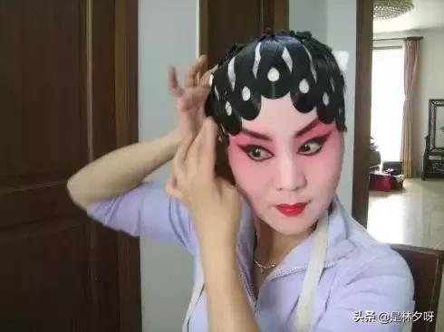 看话剧化妆技巧图片
