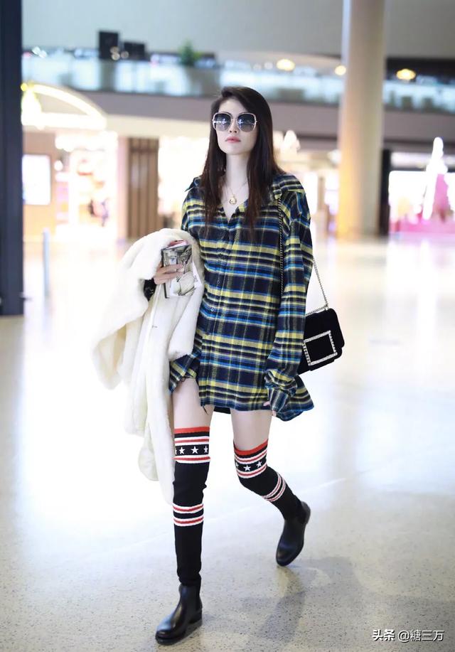 黑色长筒裤如何搭配好看(图6)