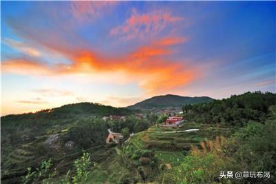 两个人去哪旅游，想多去转转