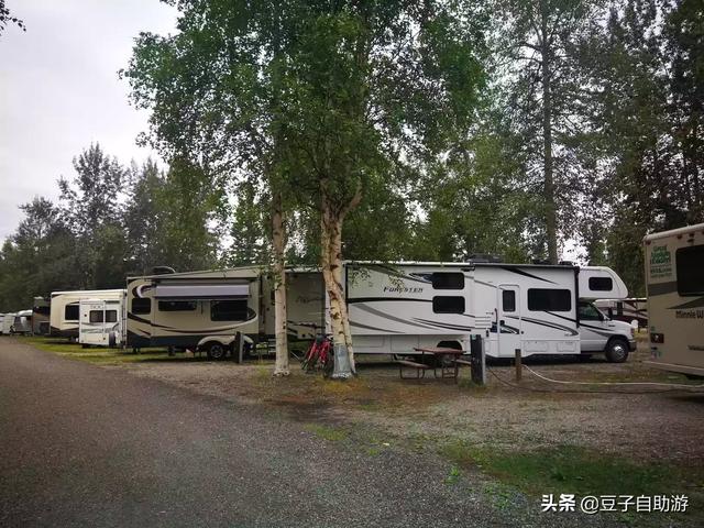 美国自驾旅游穿搭， 美国自驾旅游穿搭图片