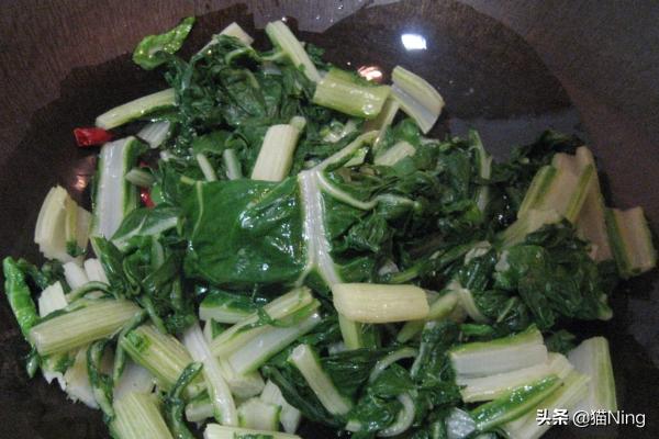 中午炒牛皮菜的做法大全(图10)