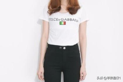 黑色小上衣如何搭配下装(图4)