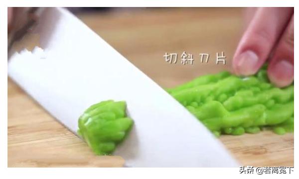 苦瓜炒肉丝怎么做,第9张
