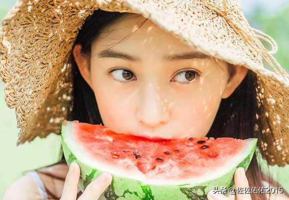 女性怎么使自己优秀起来（女生怎么让自己优秀）(图12)