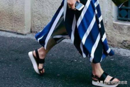 如何搭配运动凉鞋女生穿