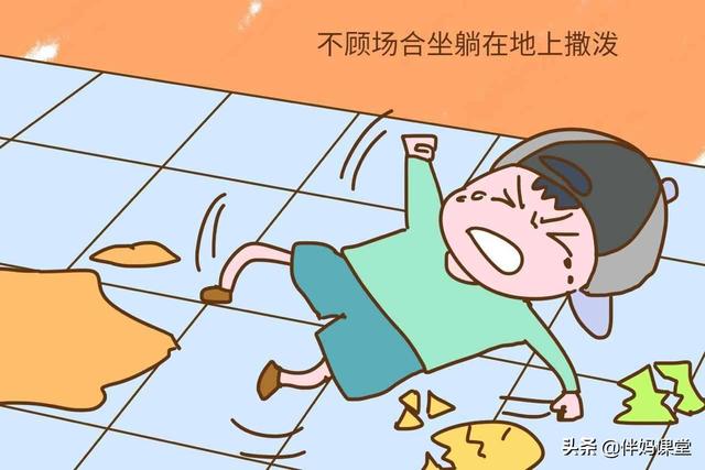 带宝宝去商场，一看到玩具就要买，一定要给她买吗,第4张