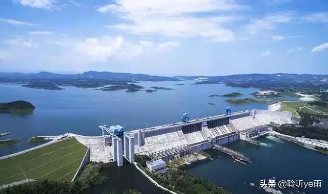 河南作为人口大省，十七个地级市中哪个城市最适合居住和生活？