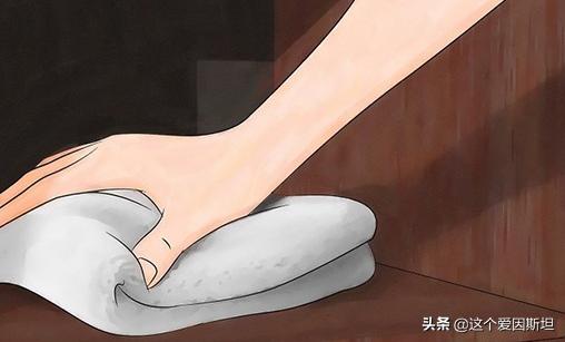 家里好多小飞蛾该怎么办？