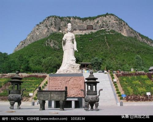 旅游穿搭夏鞋子， 夏季旅游穿什么鞋好看又舒适