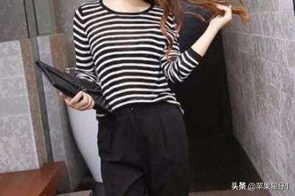蓝色搭配什么颜色(蓝色搭配什么颜色裤子)