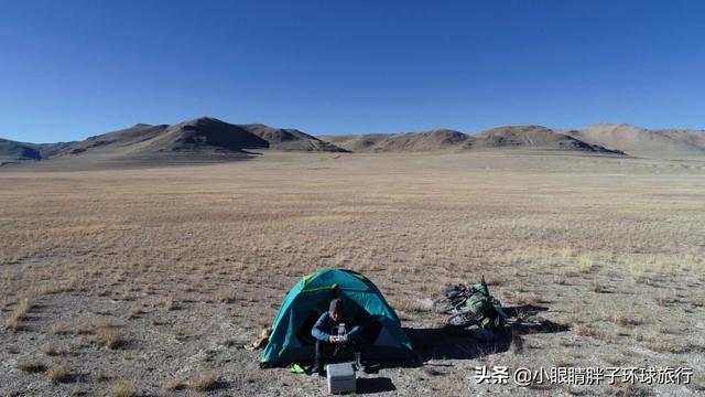 海外生活海外旅行，海外生活是什么意思