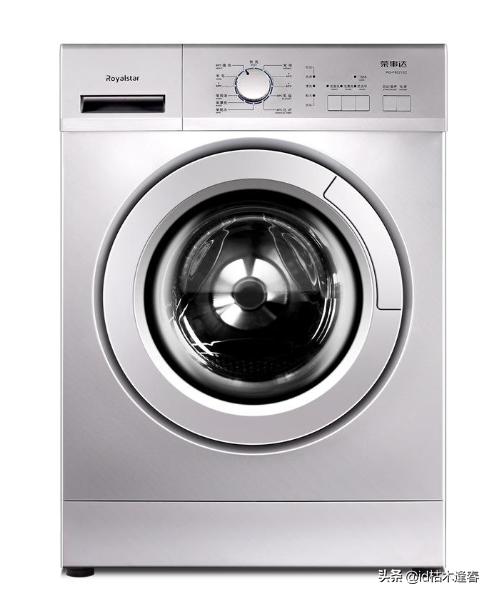 清洗洗衣机里面的水怎么放出来，全自动洗衣机里面的水怎么放出来
