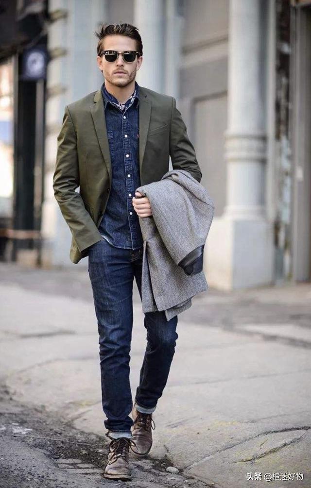 黑色裤子紧身的如何搭配(图2)