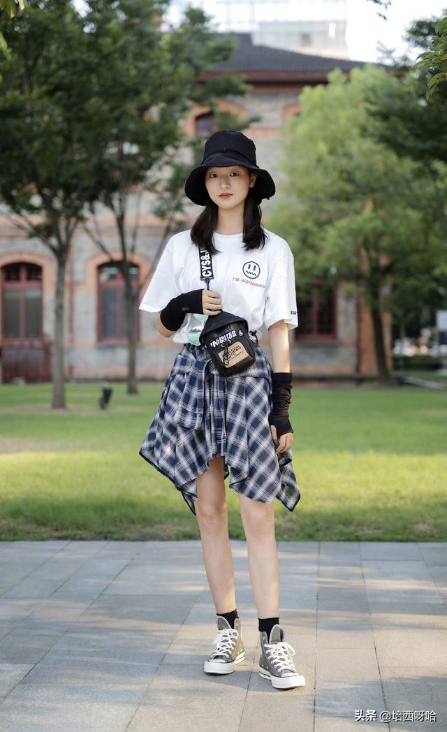 长格子衬衫如何搭配好看(图9)