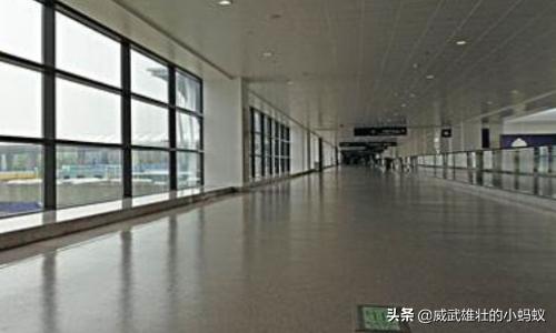 在国内机场上飞机流程