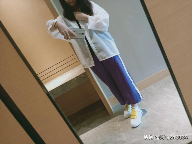 初中女生最流行衣服搭配