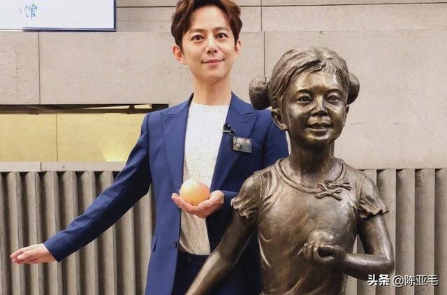 毕业照片创意图片（毕业照片模板 素材网）