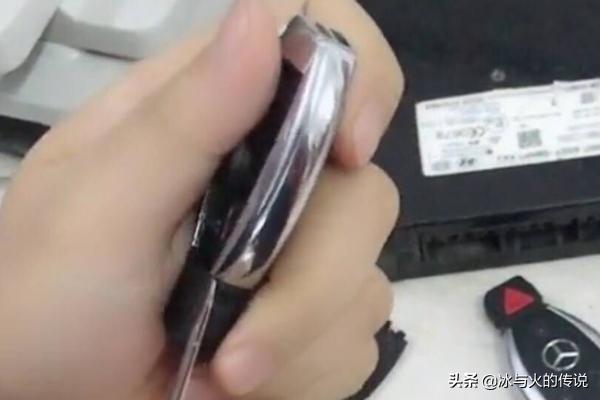 奔驰拆解