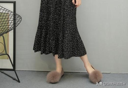 黑色长裙如何搭配鞋好看