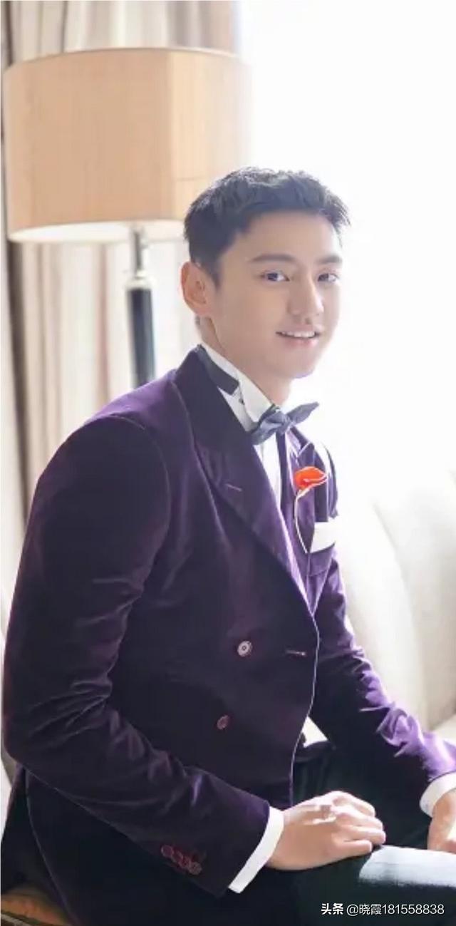 男人穿西装给人的感觉(图12)