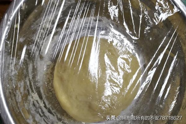 电饭锅做面包的方法和步骤-电饭锅做面包的方法和步骤视频简单
