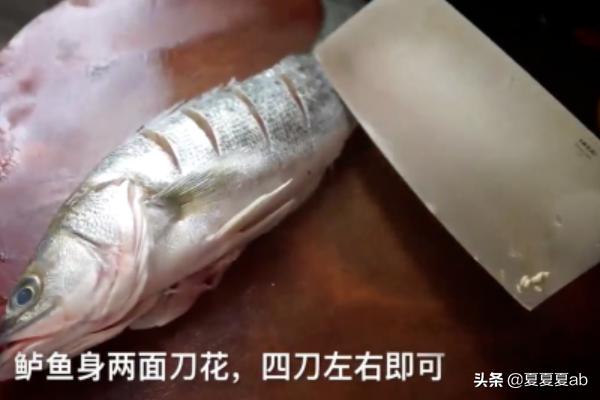 鲈鱼清蒸怎么做-鲈鱼清蒸怎么做几分钟