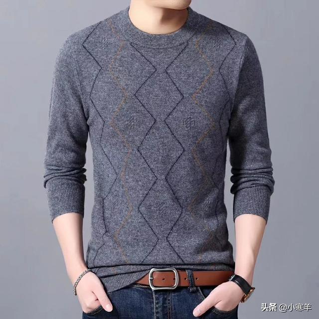 胖子穿卡通毛衣如何搭配(图5)