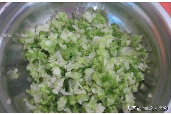 菜卷子家常做法放什么菜(图6)