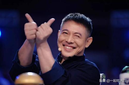 揭秘李连杰的真实身份(李连杰真实身份是什么？)