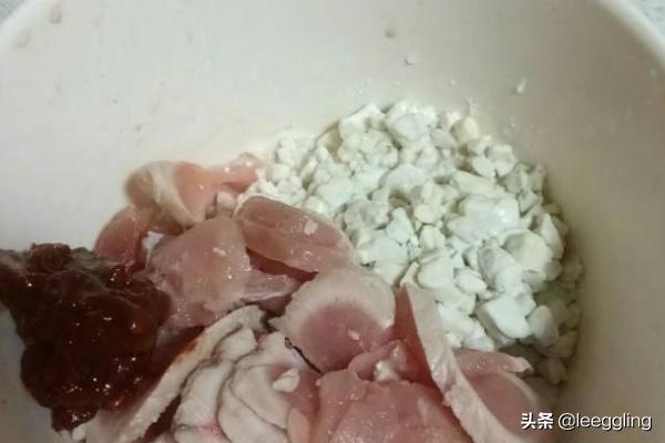 水煮肉片的做法和步骤-正宗水煮肉片的做法和步骤