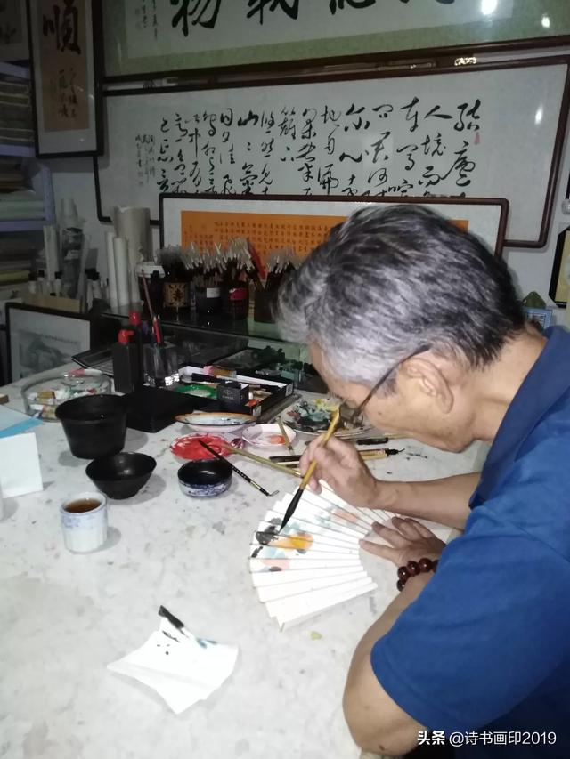 楷书必须先写什么字体
