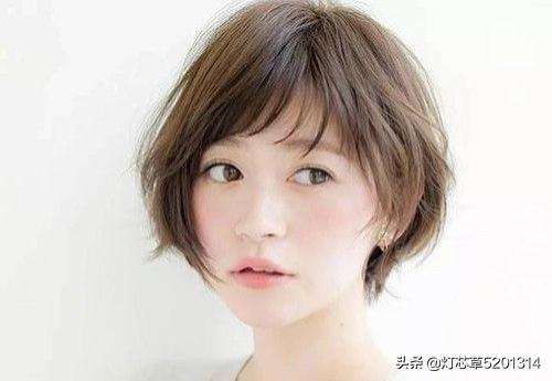 头发太直显脸大怎么改善(图5)