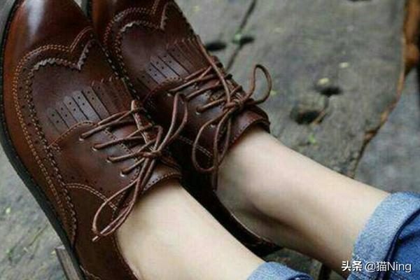 女性脚踝刺痛挂什么科(图3)