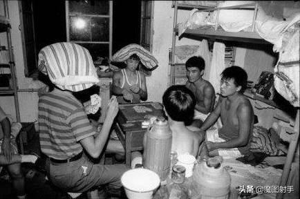 80、90年代的大学生有些什么娱乐呢? 80、90年代的大学生有些什么娱乐呢?