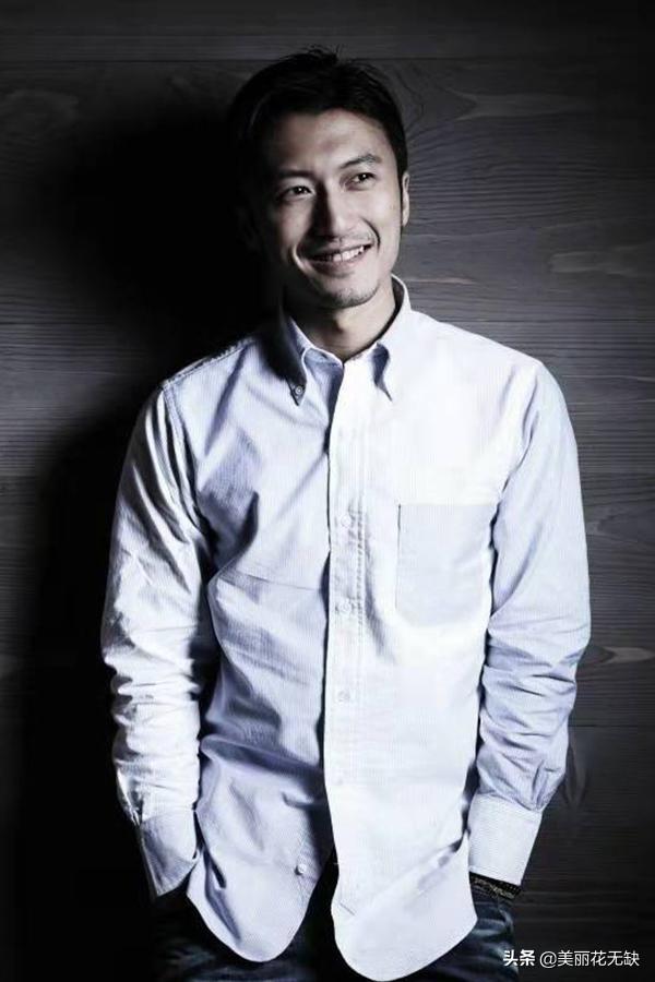 [暗号周杰伦]如何创作一首关于七夕情人节的诗词？