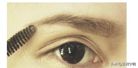 化妆眉形技巧图解
