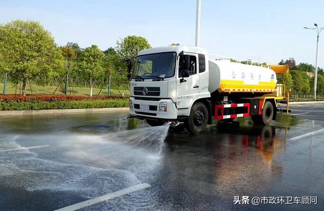 车为什么都买白色保险呢-为什么有些车身颜色需要加价？难道它们都镶金的？