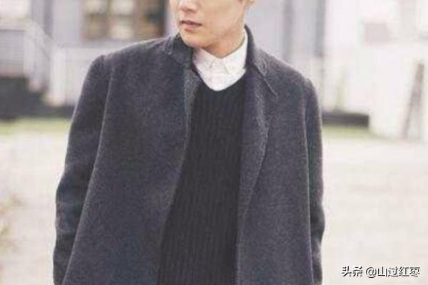 大外套如何搭配男士衣服(图2)