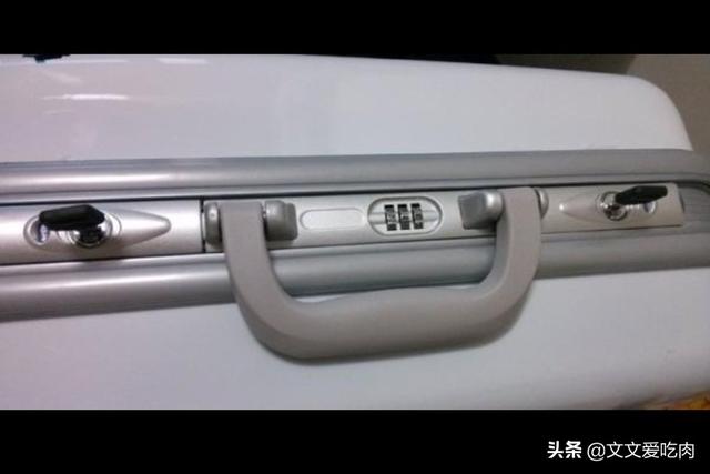 上锁的箱子密码在哪 上锁的箱子密码-第3张图片-Game优搜