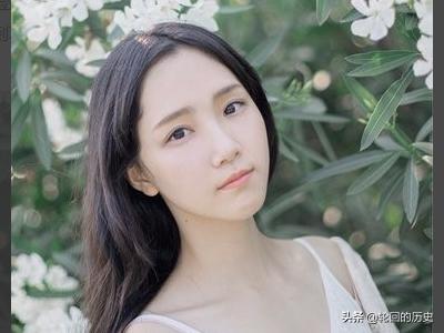 适合菱形脸的女性短发（菱形脸女孩适合什么短发）(图1)