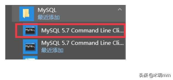 Mysql怎么在数据库中创建表